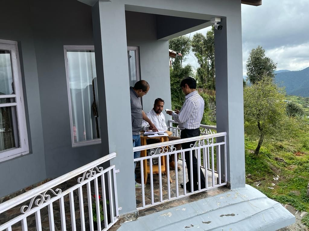 उत्तराखंड में मुख्यमंत्री धामी अब धाकड़ मुड़ में: धामी ने दिए निर्देश पर ताबड़तोड़ कारवाई,नैनीताल में 5 रिज़ॉर्ट सील।