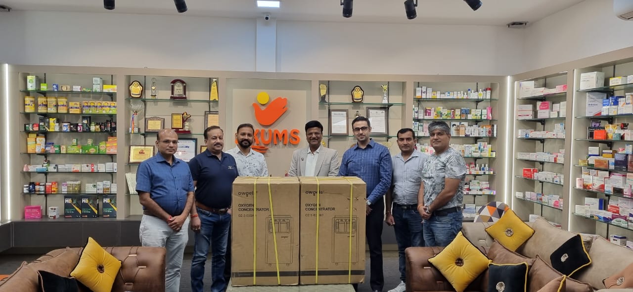 रोटरी क्लब रानीपुर एवं  एकम्स फार्मास्यूटिकल्स के सौजन्य से 10 लीटर क्षमता के 10 ऑक्सीजन कंसंट्रेटर  टीम ब्लड वोलियन्टीयर्स को जनसेवा के लिए उपलब्ध कराए।