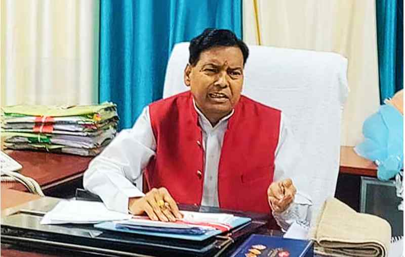 उत्तराखंड में कैबिनेट मंत्री चन्दन रामदास ने दिए अधिकारी के खिलाफ कार्यवाई के निर्देश, फ़ाइल भेजी सचिवालय।