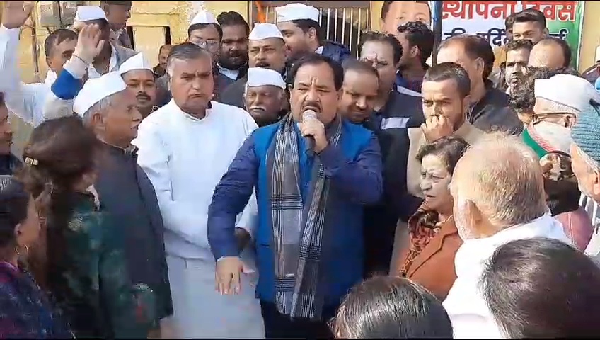 उत्तराखण्ड में यहाँ लोकसभा चुनावों से पहले हरक सक्रिय, 5 लाख देकर यहाँ खुलवाएंगे कार्यालय।