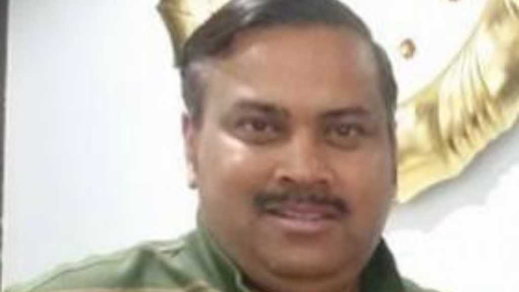 उत्तराखंड में IFS बोले मुझ पर महिला कर्मचारी से अभद्रता का जो आरोप लगाया जा रहा है उससे मैं खुद स्तब्ध हूं।