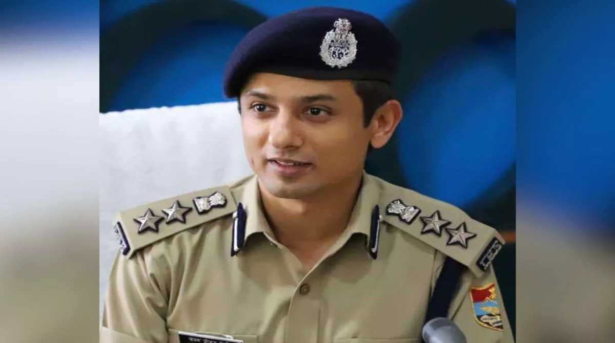 उत्तराखंड में गर्व के पलः अरुण मोहन जोशी ने बनाया रिकॉर्ड, बने देश के सबसे कम उम्र के IG, जानें इनके बारे में।