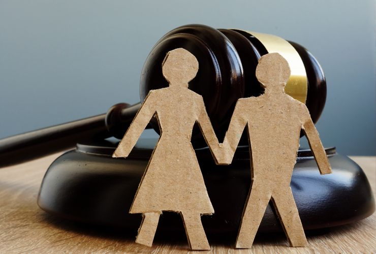 अब जान लीजिए: लिव-इन में रहना है तो कराना होगा रजिस्ट्रेशन, वरना होगी 6 महीने की जेल; पढ़ें क्यों।
