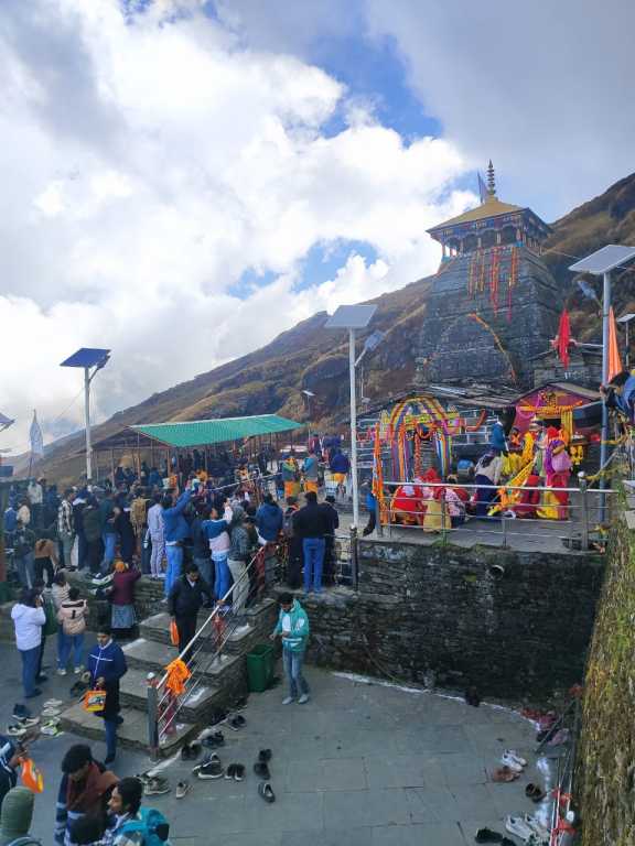 उत्तराखंड में तृतीय केदार तुंगनाथ जी के कपाट शीतकाल के लिए बंद हुए, इस यात्रा वर्ष पौने दो लाख श्रद्धालु पहुंचे श्री तुंगनाथ।