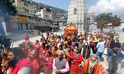 उत्तराखंड में नृसिंह मंदिर परिसर में इस साल नहीं लगेगा तिमुंडिया मेला, बदरीनाथ के कपाट खुलने से पहले होता है आयोजन।
