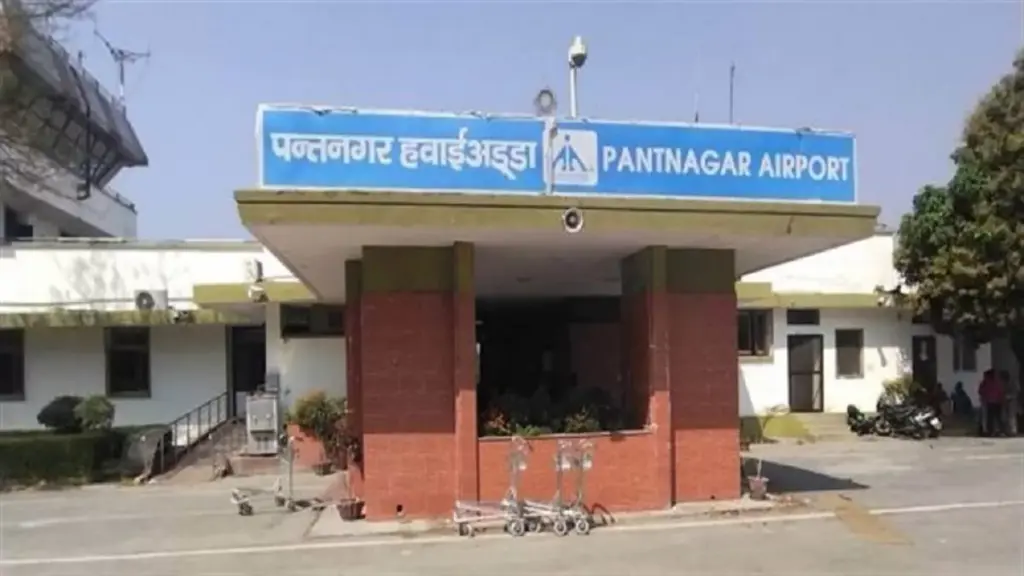 उत्तराखंड में पंतनगर अंतरराष्ट्रीय एयरपोर्ट का तोहफा दे सकते हैं PM, उद्घाटन की संभावित तारीख आई सामने; मिलेंगी ये सुविधाएं।
