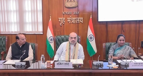 भारत-पाक टेंशन के बीच MHA का बड़ा कदम, राज्यों को मॉकड्रिल करने के निर्देश।