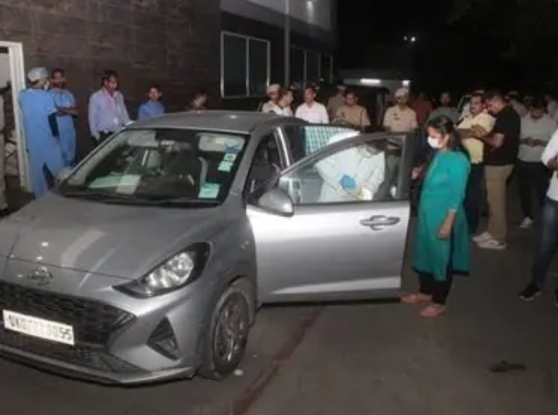 जिस कार में मिली सात लाशें, उसे दोस्त के नाम पर खरीदकर लाए थे प्रवीण, लगातार दे रहे थे किस्त।