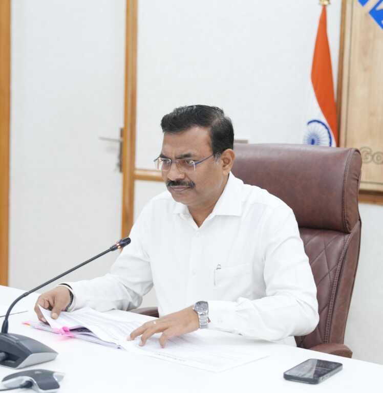 उत्तराखंड में मुख्य सचिव सख्त अब कैबिनेट के लिए हड़बड़ी में आए प्रस्तावों पर नहीं होगा विचार।