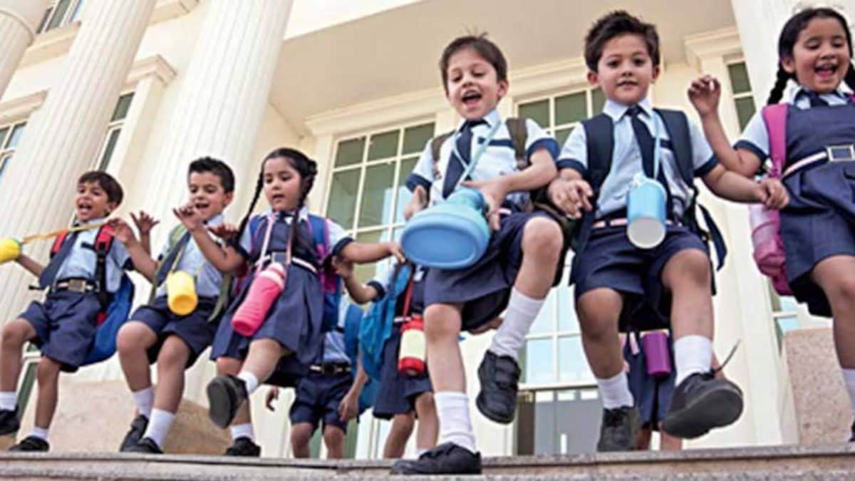 उत्तराखंड में अब पहली कक्षा के दाखिले की उम्र में बदलाव, सरकार ने अभिभावकों और स्कूलों को दी बड़ी राहत।