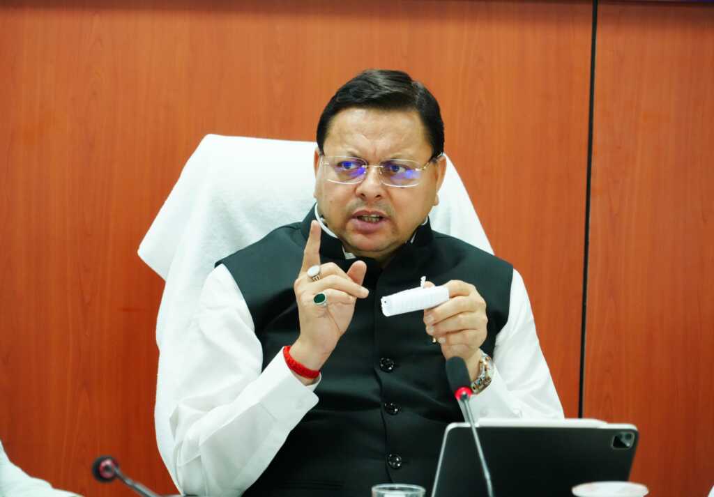 उत्तराखंड में आज मुख्यमंत्री ने प्रदेश के मदरसों में स्कॉलरशिप वितरण में हुयी धांधली पर दिए जांच के आदेश।