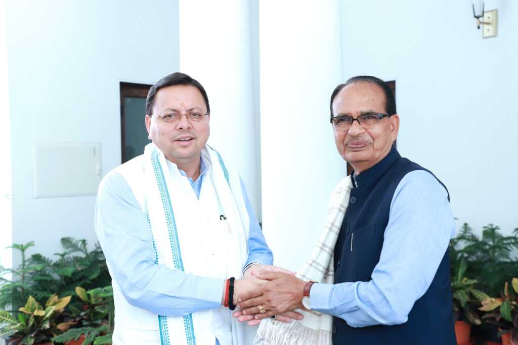 उत्तराखंड के मुख्यमंत्री धामी आज केंद्रीय मंत्री शिवराज सिंह चौहान से मिले ,कृषि संबंधी योजनाओं हेतु लगभग ₹3800 करोड़ की सैद्धांतिक सहमति प्रदान की।