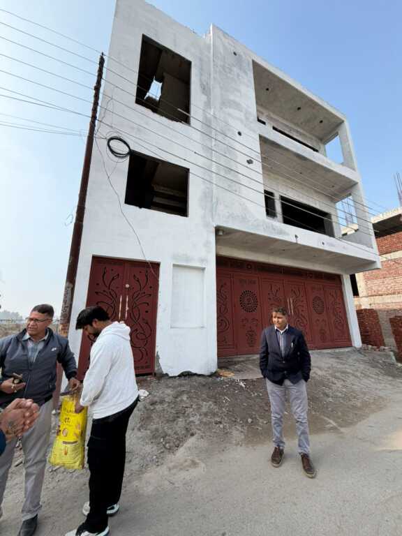 उत्तराखंड की राजधानी में प्राधिकरण क्षेत्रान्तर्गत विभिन्न क्षेत्रों में अवैध बहुमंजिला निर्माणों पर प्राधिकरण की सख़्त कार्रवाई।