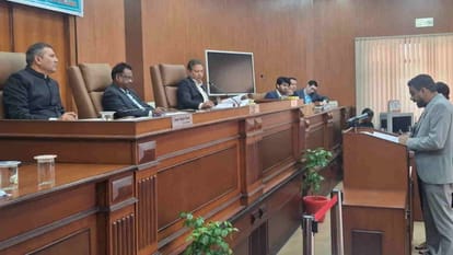 उत्तराखंड की बिजली दरों में बढ़ोतरी का प्रस्ताव, बोले उपभोक्ता-यूपी में कई साल से नहीं बढ़े तो यहां हर साल क्यों ?