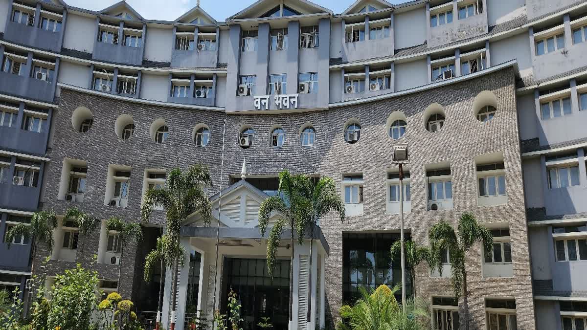 उत्तराखंड के वन विभाग में 41 डिप्टी रेंजर्स बने प्रभारी वन क्षेत्राधिकारी।