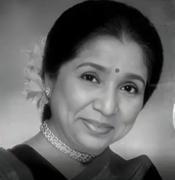 भारतीय संगीत जगत की नहीं रही मशहूर गायिका आशा भोसले, 92 वर्ष की उम्र में निधन।