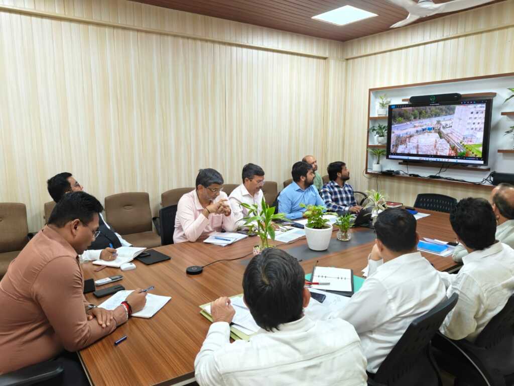 उत्तराखंड के हरिद्वार में तेजी से बन रहा पीएम यूनिटी मॉल, धामी सरकार की मॉनिटरिंग में 46% काम पूरा।