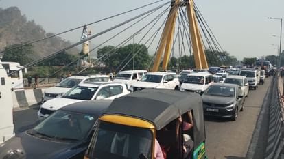 उत्तराखंड में 15 साल पुराने वाहनों के लिए नया आदेश जारी, प्रदूषण नियंत्रण बोर्ड ने दिया अल्टीमेटम।