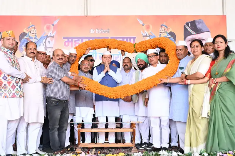 उत्तराखंड में सीएम धामी नानकमत्ता में वीर शिरोमणि महाराणा प्रताप जयंती समारोह में शामिल हुए।