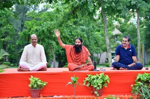 उत्तराखंड में अब बाबा रामदेव का पतंजलि करवाएगा IAS-IPS की तैयारी, हरिद्वार में सिविल सर्विस एकेडमी की शुरुआत।