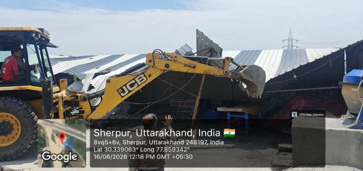 उत्तराखंड की राजधानी में फिर गरजा एमडीडीए का बुलडोज़र, अवैध प्लॉटिंग और निर्माणध्वस्त।