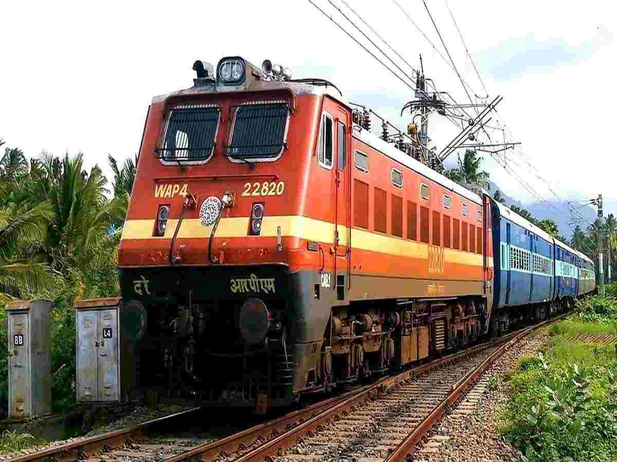 अब रेलवे में 11,127 पदों पर भर्ती के लिए आवेदन का आखिरी मौका, कुछ ही घंटे बाकी
