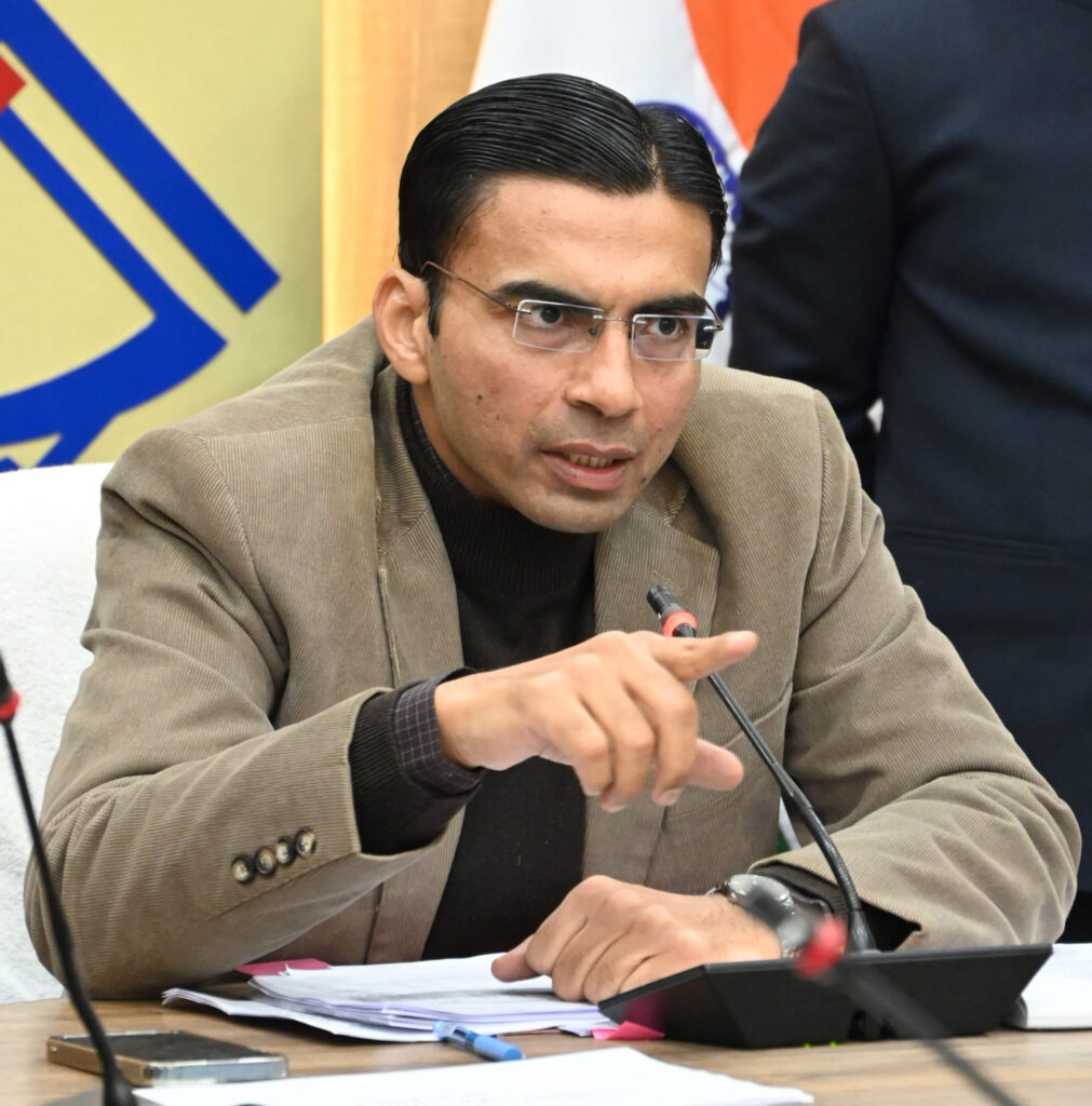 उत्तराखंड में पूर्व देहरादून DM सविन बंसल को लोकसभा सचिवालय में मिली बड़ी जिम्मेदारी।
