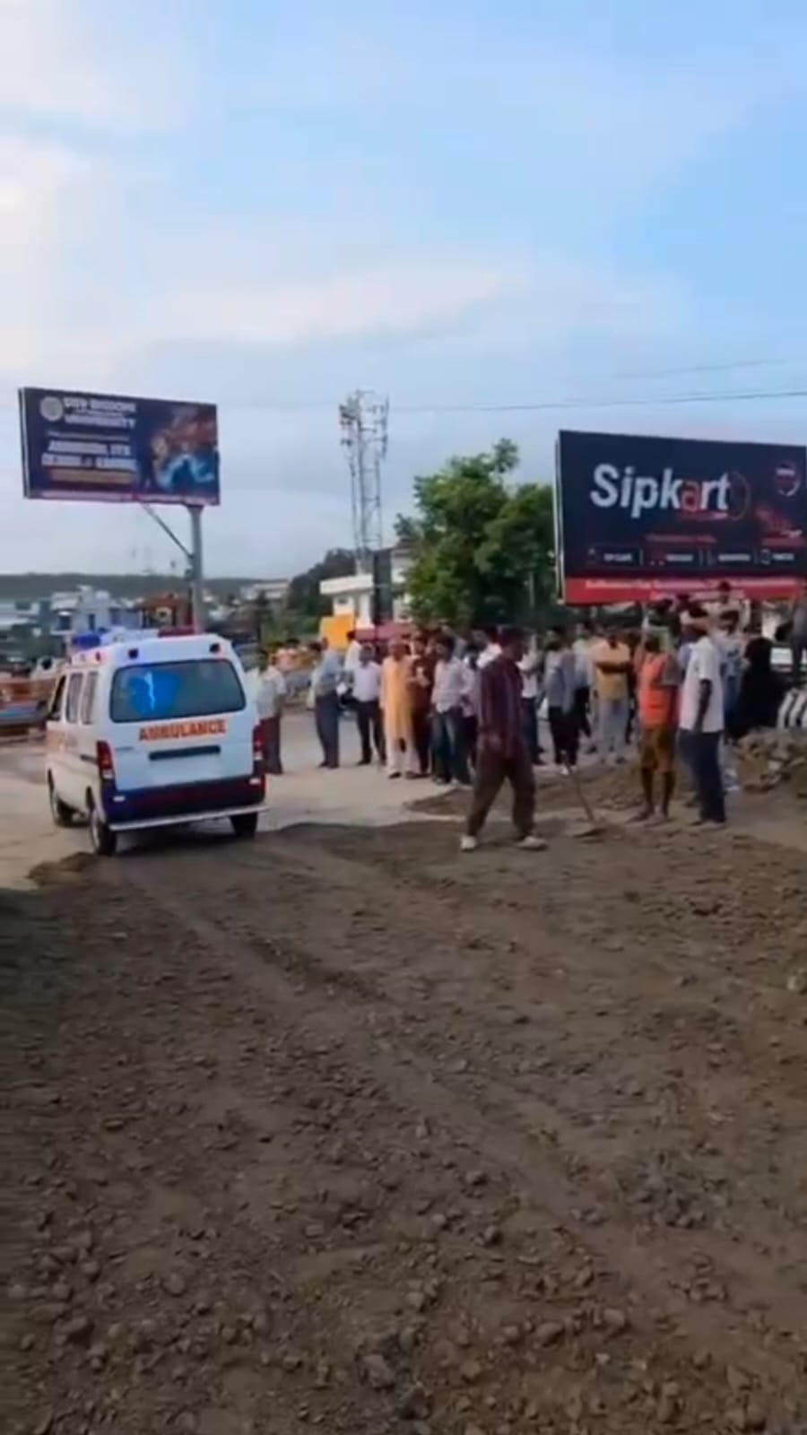 उत्तराखंड की राजधानी में नंदा की चौकी में 12 घंटे में लौटी रफ्तार, तेज फैसलों और जवाबदेह शासन ने जीता लोगों का भरोसा।