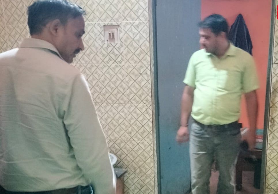 उत्तराखंड में यहाँ डॉ. अंबेडकर छात्रावास में घटिया भोजन पर डीएम सख्त, अब छात्र करेंगे भोजन गुणवत्ता की निगरानी।