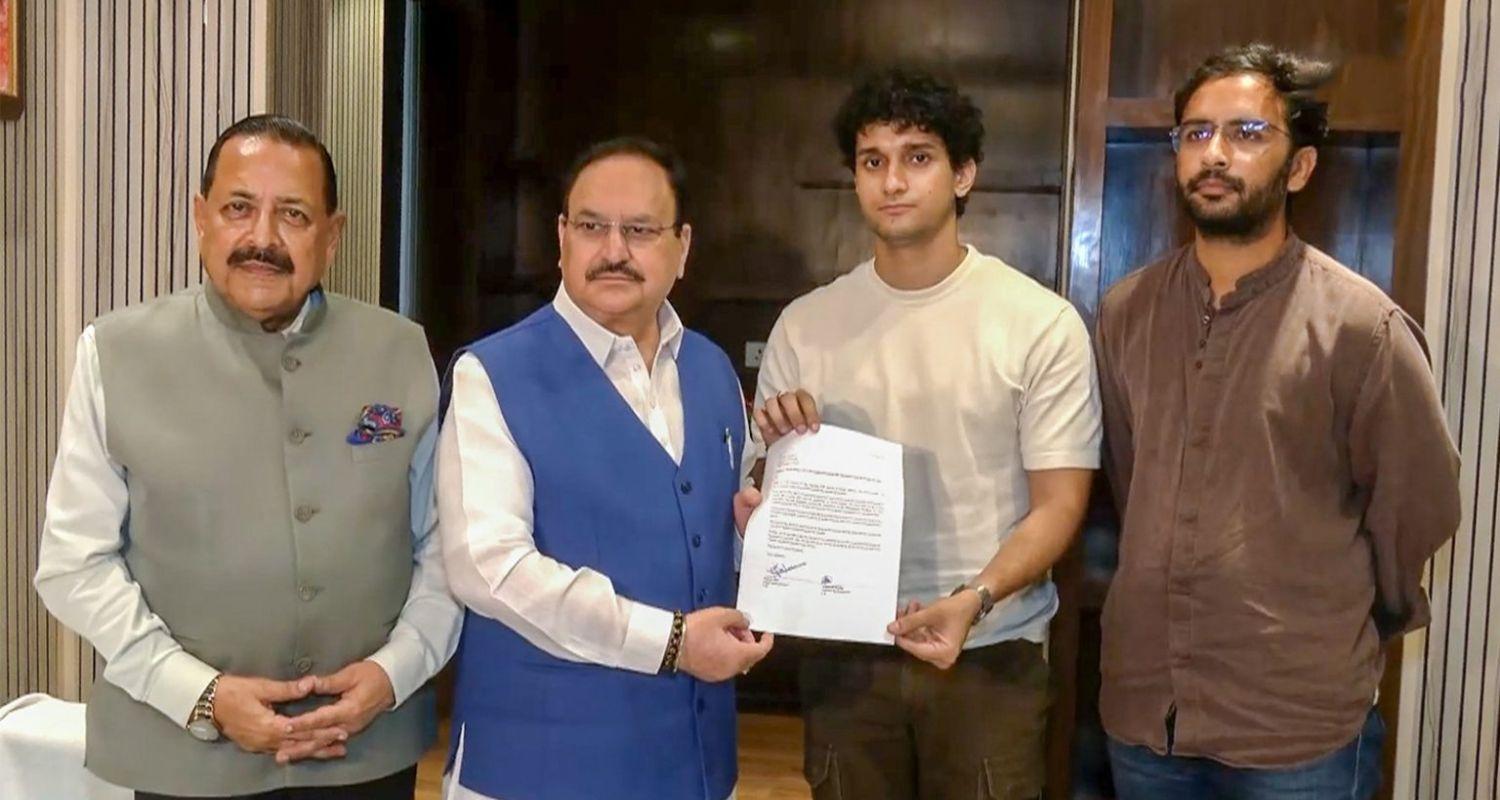आज ‘तीन मांगें और पांच सुझाव मिले, कल फिर होगी बैठक’; CJP प्रतिनिधियों से मुलाकात के बाद बोले नड्डा।