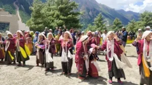 उत्तराखंड में चीन सीमा पर 10,500 फीट की ऊंचाई पर स्थित गुंजी गांव में रक्षाबंधन पर व्यास ऋषि मेला हर्षोल्लास से संपन्न हुआ।