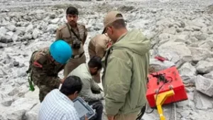 उत्तराखंड के चमोली में लापता हवलदार की तलाश में अत्याधुनिक रडार से गहन जांच, बारीकी से खंगाला जा रहा हर संभावित स्थान।