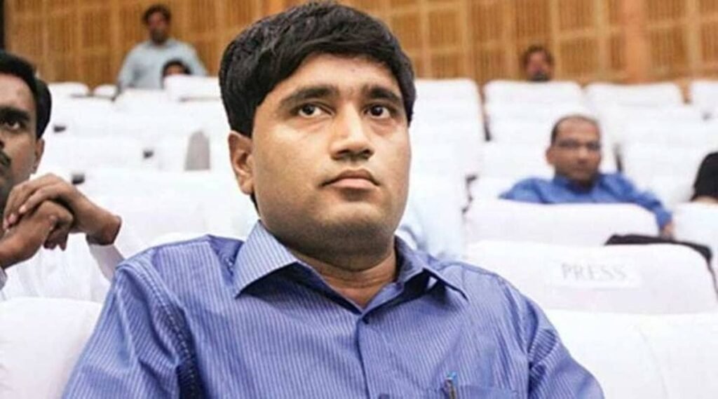 कैट का बड़ा आदेश: संजीव चतुर्वेदी के उठाए घोटालों की पत्रावली तलब, प्रमुख सचिव वन की टूर डायरी भी मांगी।