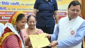 उत्तराखंड में रेशम कोकून से ‘आर्ट’ की क्रांति: नैनीताल की महिलाओं ने रचा इतिहास, पेंटिंग और हस्तशिल्प से बनाई वैश्विक पहचान।
