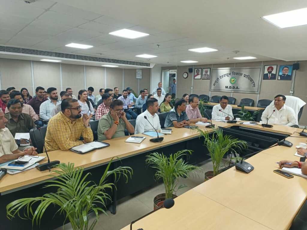 उत्तराखंड में अब 15 अक्टूबर तक सौंदर्यीकरण और सड़कों की तस्वीर बदलने की तैयारी, अवैध निर्माण पर ड्रोन-सैटेलाइट से नजर।
