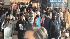 उत्तराखंड में वीकेंड पर इन तीन हिल स्टेशनों में पर्यटकों की भारी भीड़, होटलों में 60-70% तक बुकिंग।