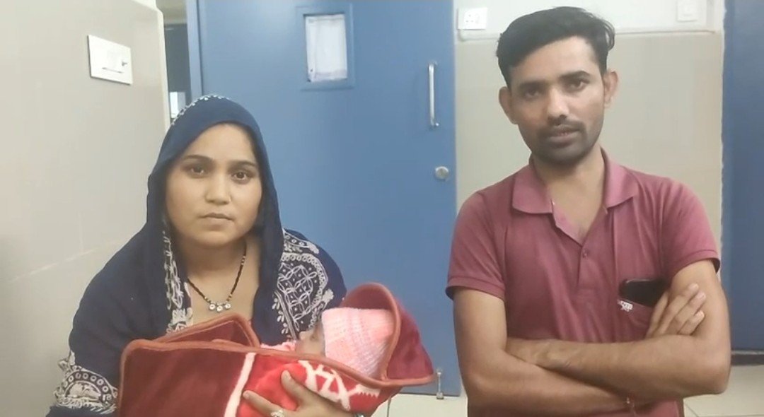 उत्तराखंड में यहाँ दो अस्पतालों से रेफर होकर एमसीएच विंग एनपीपीएल पहुंचा गंभीर नवजात, डॉक्टरों की टीम ने छह दिन के उपचार के बाद बचाई जान।