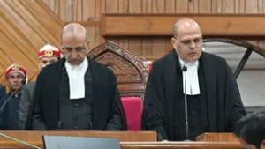 उत्तराखंड में हाई कोर्ट को मिले स्थायी न्यायाधीश, न्यायमूर्ति सुभाष उपाध्याय ने ली शपथ।